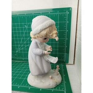 1986 Enesco Precious Moments 12092 Winter's‎ Song Four Seasons Series